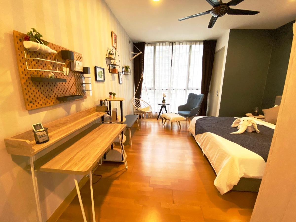 Lily And Loft - Kl Gateway Bangsar Lrt, Wifi, Netflix * Kuala Lumpur