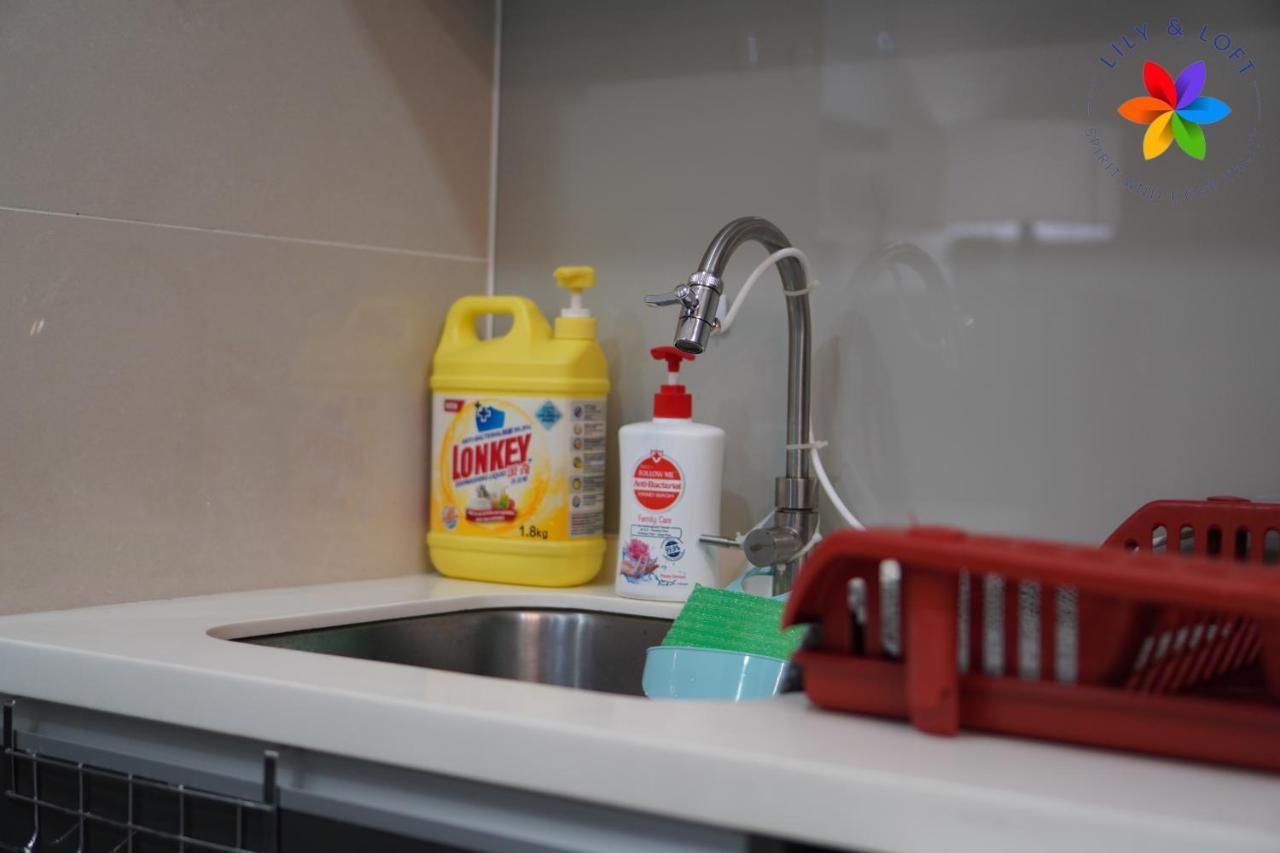 Lily And Loft - Kl Gateway Bangsar Lrt, Wifi, Netflix Apartment *