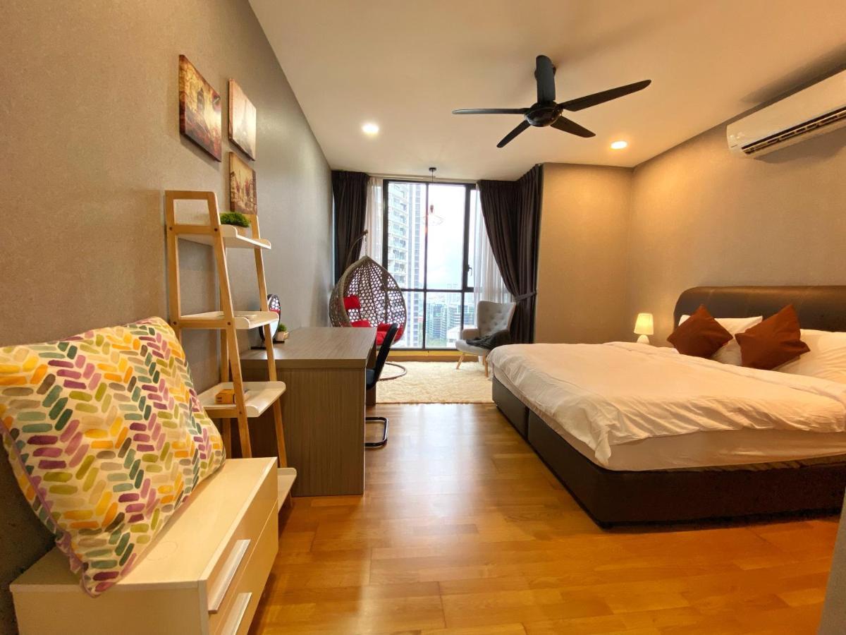 Lily And Loft - Kl Gateway Bangsar Lrt, Wifi, Netflix * Kuala Lumpur