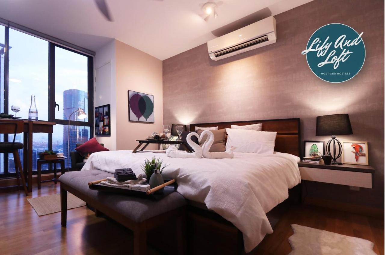 Lily And Loft - Kl Gateway Bangsar Lrt, Wifi, Netflix Apartment