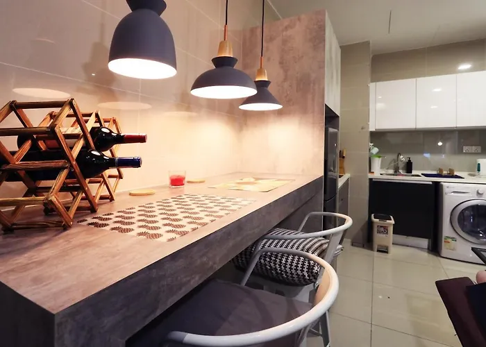 Lily And Loft - Kl Gateway Bangsar Lrt, Wifi, Netflix