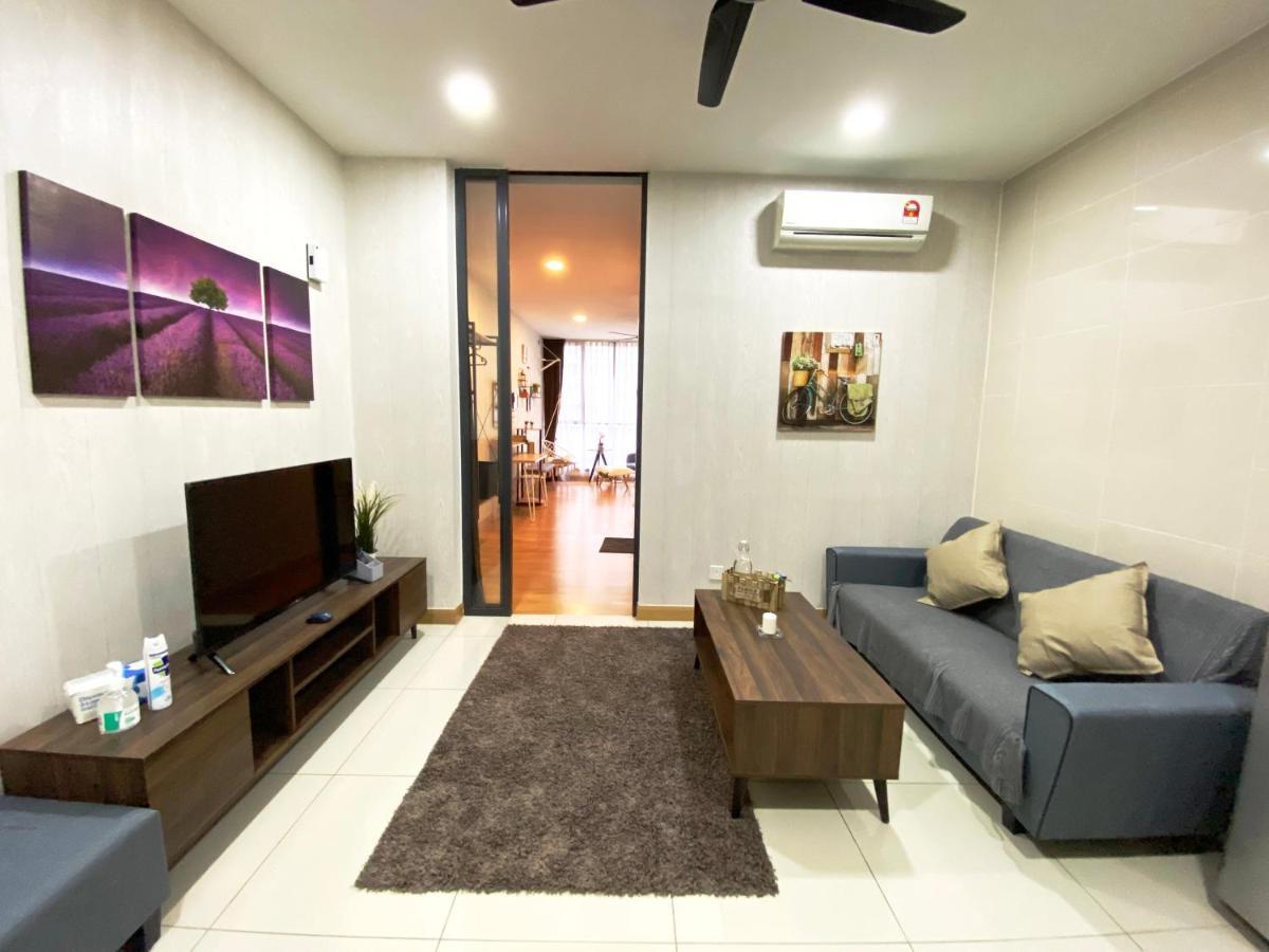 Apartment Lily And Loft - Kl Gateway Bangsar Lrt, Wifi, Netflix Kuala Lumpur